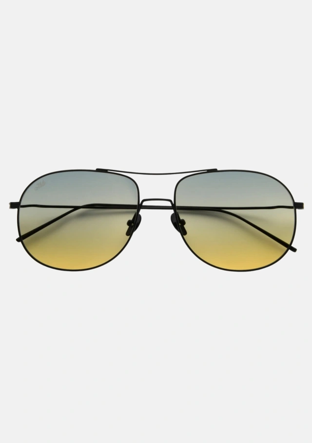 Torrey Black / Meadow Gradient