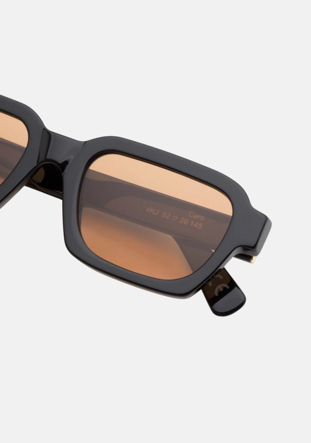 Caro Refined