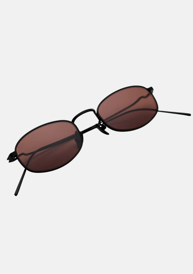 Icon Matte Black / Burgundy
